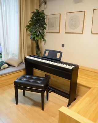 羅蘭電鋼琴 讓學(xué)琴告別“苦旅”，開啟音樂探索的樂趣之旅